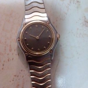 𝔼𝕓𝕖𝕝 𝕨𝕠𝕞𝕖𝕟𝕤 𝕨𝕒𝕧𝕖 𝕨𝕒𝕥𝕔𝕙 𝕁𝕌𝕊𝕋 𝔽𝕆ℝ ℙ𝔸ℝ𝕋𝕊